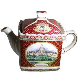 Windsor Castle by James Sadler Teapot British UK Royalty